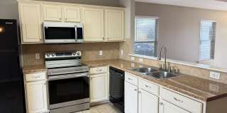 216 Pullman Pl Blvd Gallery 12