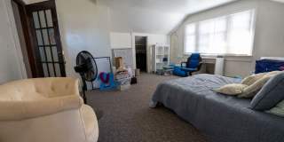 Owner Motivated Price Reduction - $4950/month for a 5bd/3ba House Gallery 8