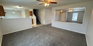 SPACIOUS 4 BR ON A CUL-DE-SAC W/ 2 LIVING AREAS & 2 EATING AREAS*STORAGE SHED*COVERED PATIO*EASY ACCESS TO FT. SAM & RANDOLPH AFB*NORTH EAST INDEPENDENT SCHOOL DISTRICT*INCLUDES STOVE/RANGE, DISHWASHER, & CENTRAL HVAC Gallery 9