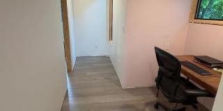 Spacious Pet-Friendly 4BR Home Near Downtown & UVA Gallery 11