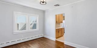 526 Carroll Avenue Gallery 8