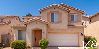 Spacious Camarillo Home in Gated Greystone Gallery 1