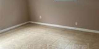 2461 SW 82nd Ave Gallery 6