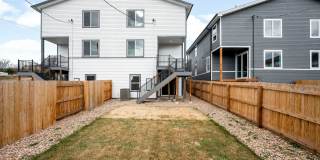 Brand New 3BD, 4BA Half-Duplex in Villa Park with Back Yard Gallery 27