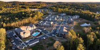 Aura Creekside Gallery 36