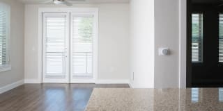 Flora Apartments Gallery 10