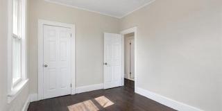 3217 Elmhurst Street Gallery 13