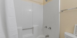 108B E Paseo del Rio -- Gallery 20