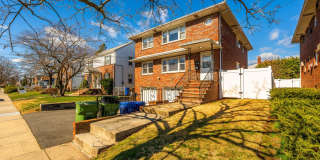 Large 3 Bedroom Apt + Private Office Space Gallery 36