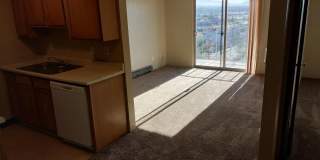 1 bedroom 1 bathroom upstairs apartment - Granvue Apartments Gallery 1