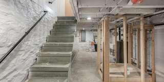 325 W LORRAINE Avenue Gallery 26