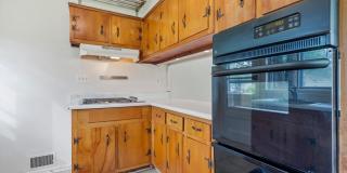 6318 WILLOWOOD Lane Gallery 21