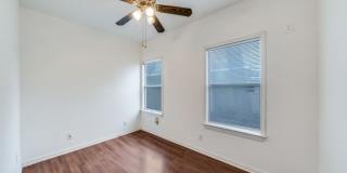 610 Viendo St Gallery 6