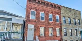 128 WEST 20TH ST 128 WEST 20TH ST Gallery 1