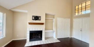 2-bed/2-bath off Eagles Nest Gallery 4