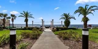 Bell Riverside Gallery 19