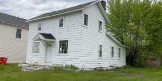 Beautifully Renovated 3-Bedroom Home in Benton Harbor Gallery 1