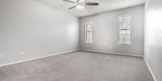 Newly Renovated Duplex! Rare! Gallery 15