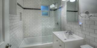 Luxury housing ,Close to U of A! Newly Renovated Gallery 13