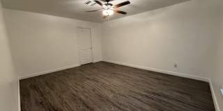 623 Summit Avenue S Gallery 11