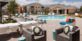 Elysian St. Rose Elysian St. Rose Gallery 1