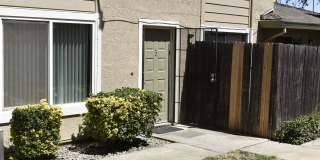 5237 Manzanita Avenue Unit 2 Gallery 1
