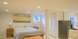 4bd/2.5ba Seattle Home Gallery 13