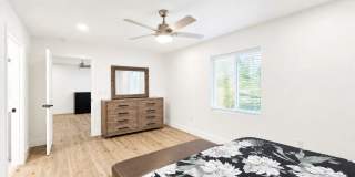 701 West Windsor Avenue - Rear Gallery 9