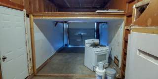2 bedroom 1 bath bungalow in Shawnee. Gallery 24