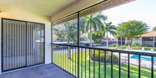 BEAUTIFUL UNFURNISHED ANNUAL 2/2 CONDO**5 MILES TO THE BEACH** THE FOUNTAINS Gallery 1