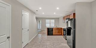 Westside 3/2.5 Townhome in Newly Developed Community || Move in Ready with Lawn Care Included! Gallery 5