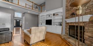 2185 Roswell Drive Gallery 5