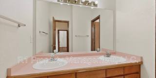 8908 Henriette Wyeth Drive NE Gallery 29