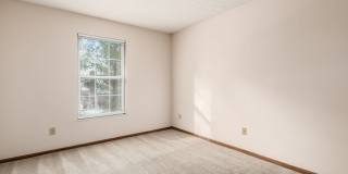 Bear Pointe Gallery 15