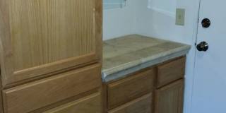 Studio Available Now! ~Blocks from the Capitol Square~ Gallery 23
