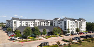 Laurel Apartments Laurel Apartments Gallery 1
