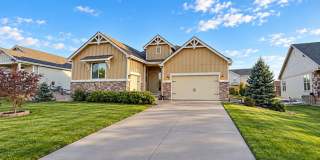 4-Bedroom, 2 Bath Single Family for Rent in Elizabeth, CO| Attached 2 Car- Garage & Modern Kitchen Gallery 1
