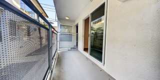 7245-51 Willoughby Ave. Gallery 26