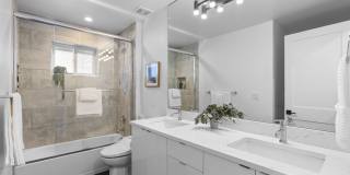 3224 West 16th Avenue Gallery 21