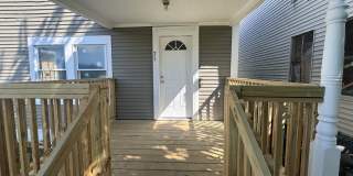 Charming Home Near Downtown Windsor- New Renovation! Gallery 1
