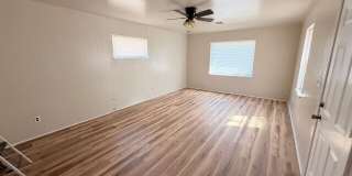 2904 South Portland Avenue Gallery 17
