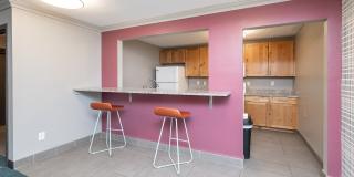 Lou Park Apartments Gallery 18