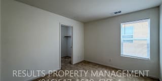 Lovely and Spacious 4 Bedroom Rocklin Home Gallery 39