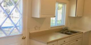 N Kerr Avenue - Duplex home - Move In Ready!!! Gallery 8