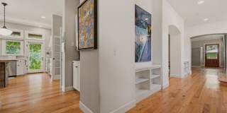 2491 Spring Mountain Road Gallery 32
