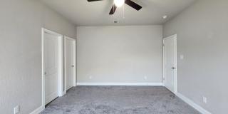 Great Location off County Line Rd /  3/2.5/2 Duplex / Fridge / Fenced in Yard with Covered Patio / NBISD Gallery 21