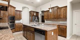 3307 Santa Iliana Gallery 3
