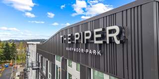 The Piper Gallery 11