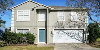 SPACIOUS 4 BEDROOM 2.5 BATH TWO STORY CLERMONT HOME Gallery 1