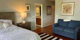 Beautiful Furnished Marsh Front Home - 6 mo Lease Term Gallery 33